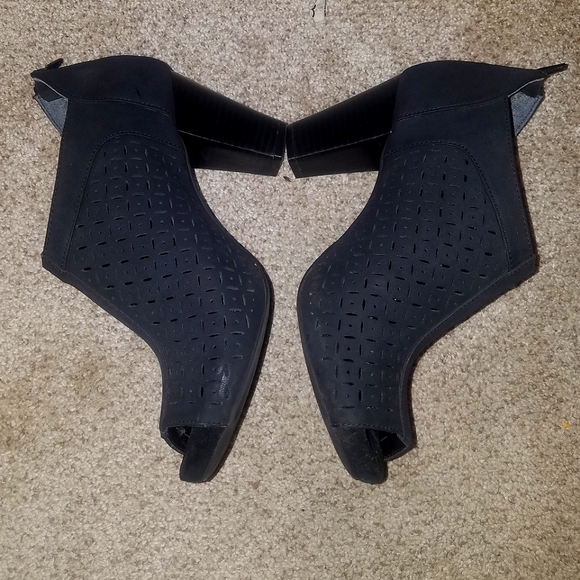 EUC Giani Bernini Open Toe Heels - Picture 5 of 7